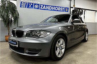 BMW 1 Serie 118i Autom. // Cruise // Ecc // Half Leer // Sportstoelen