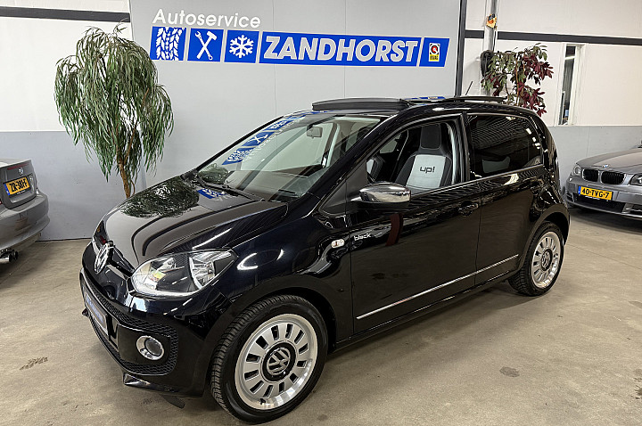 Volkswagen up! 1.0 high up! Panodak