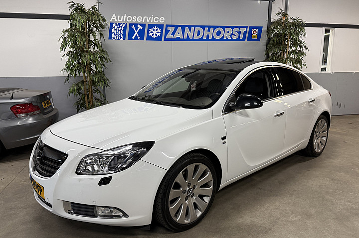 Opel Insignia 2.8 T Sport 4x4 // Leer // Schuifdak