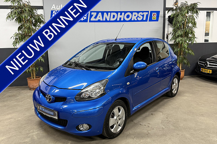 Toyota Aygo 1.0-12V Dynamic Blue // Airco // lm Velgen // El. Pakket