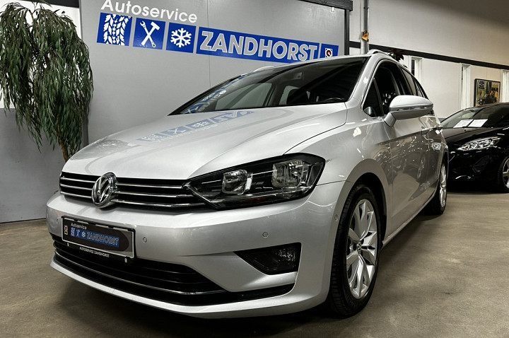Volkswagen Golf Sportsvan 1.2 TSI Highline // Camera // Ecc // Trekhaak