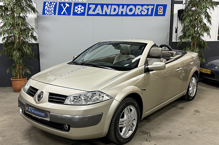 Renault Mégane CC 1.6-16V Dynamique Comfort // Autom. // Leer