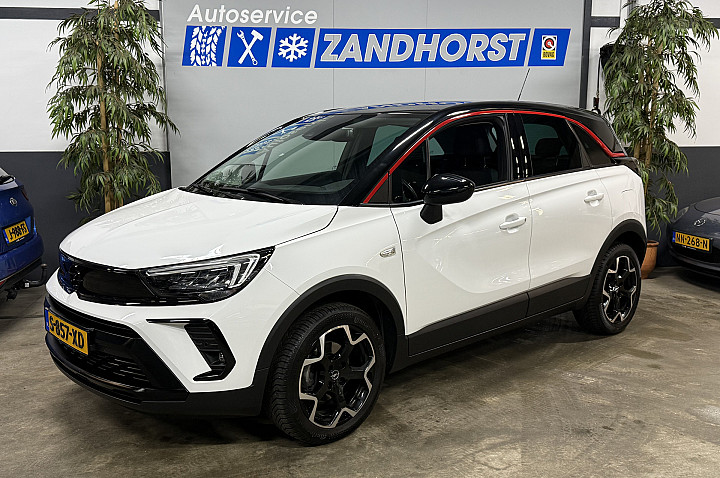 Opel Crossland 1.2 Turbo GS line // Autom // Camera // Ecc