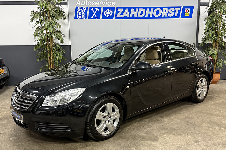 Opel Insignia 2.0 T Edition // Autom // leer