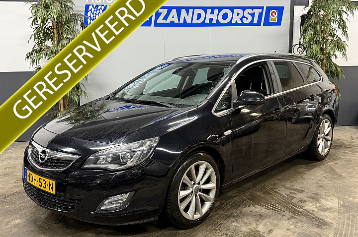 Opel Astra Sports Tourer 1.6 Turbo Sport