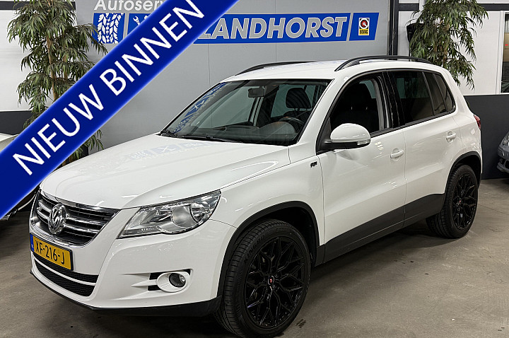Volkswagen Tiguan 1.4 TSI Sport&Style // Airco // LM velgen
