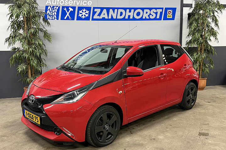 Toyota Aygo 1.0 VVT-i x-play