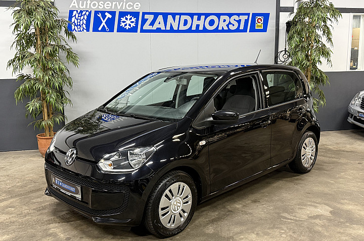 Volkswagen up! 1.0 move up! BlueMotion // Airco