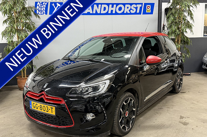 DS DS 3 1.2 PureTech So Red // Camera // Navi // Cruise