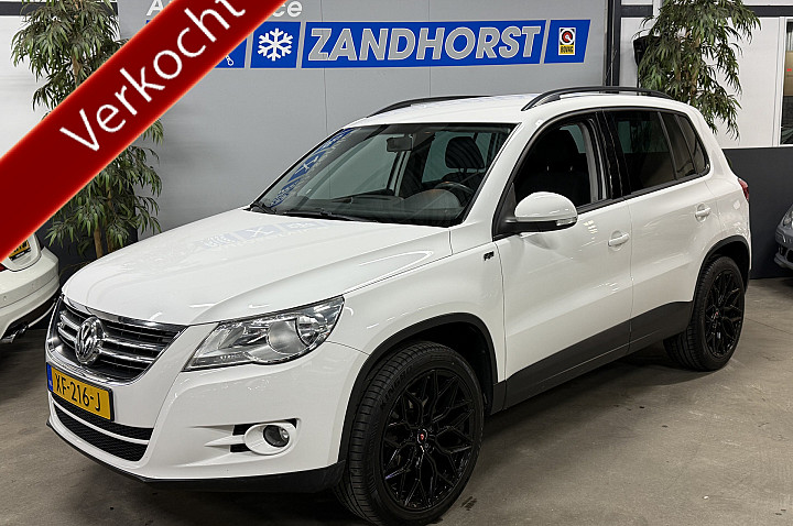 Volkswagen Tiguan 1.4 TSI Sport&Style // Airco // LM velgen