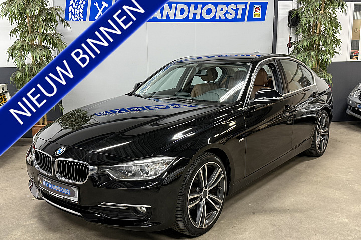 BMW 3 Serie 320i EfficientDynamics Edition Upgrade // Leer // Stoelverw.