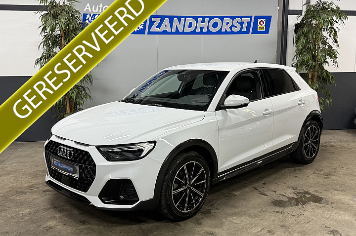 Audi A1 Citycarver 30 TFSI Advanced Edition // Virtual dash // Vol Led // cruise // PDC