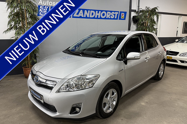 Toyota Auris 1.8 Full Hybrid Aspiration // Autom. // Ecc // LM velgen