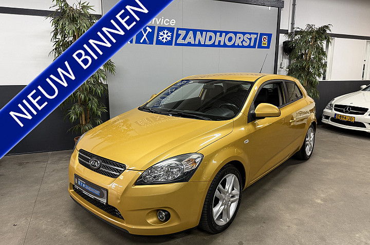 Kia pro_cee'd 1.6 X-ecutive // Ecc // Trekhaak // LM velgen