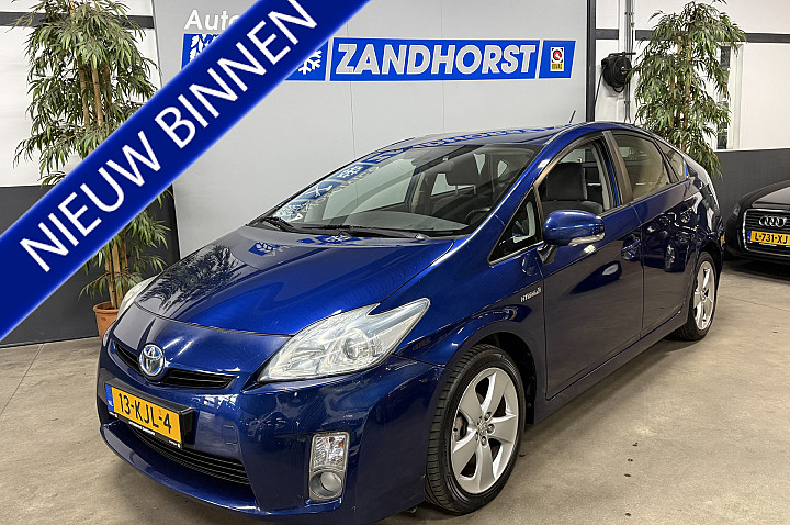 Toyota Prius 1.8 Aspiration // Cruise // 17 inch // Ecc