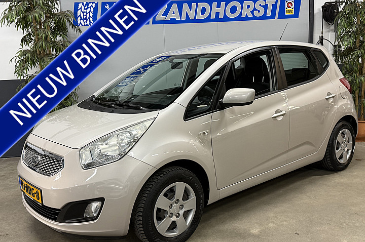 Kia Venga 1.4 CVVT Seven // Airco // Navi // Cruise